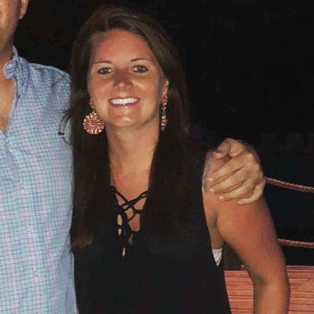 Meet your Posher, Jennifer